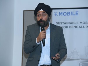 Prabhjeet Singh, Director of Operations, Head of Cities, India & South Asia Uber Indian, addressing the participants of the workshop.